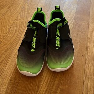 NIB Green and black Nike slip-on little kid size 13c